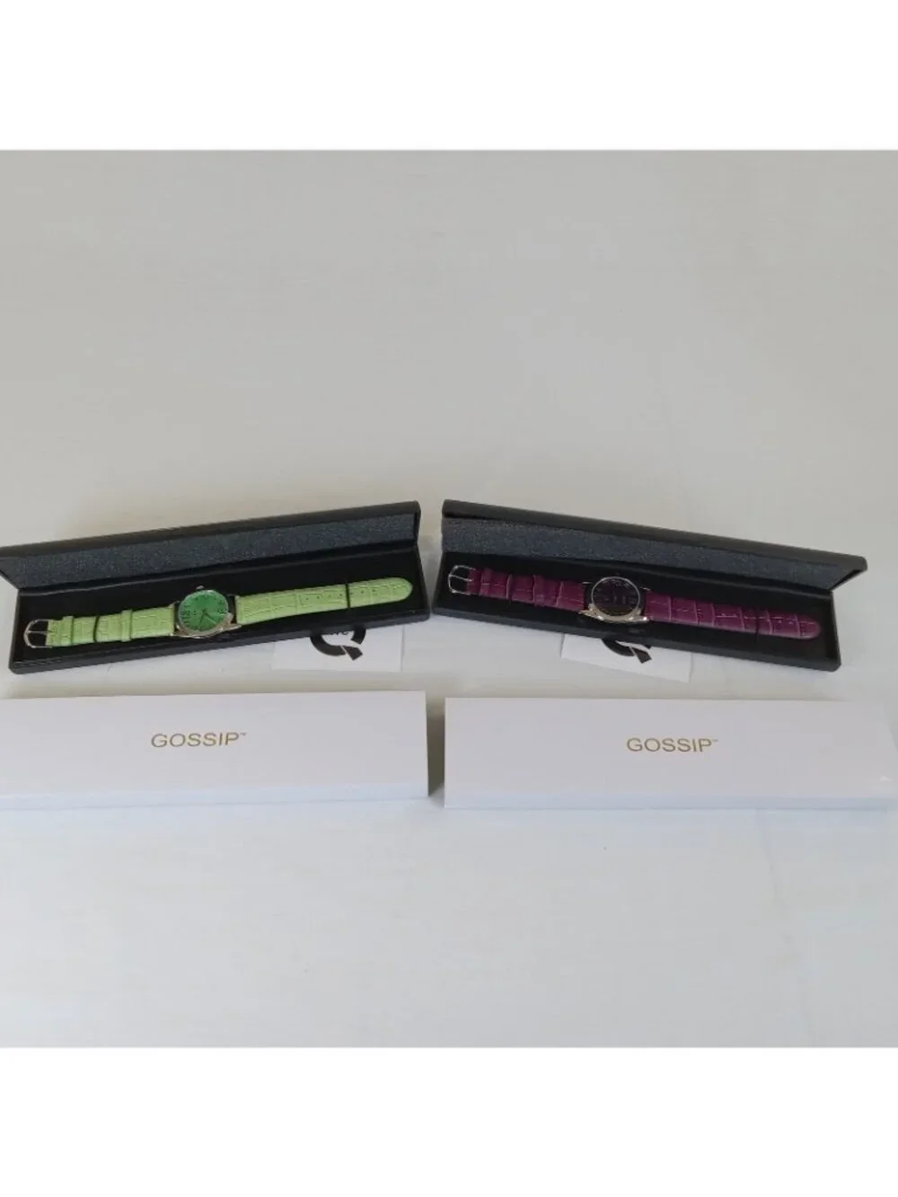 2 Gossip Women's Quartz Wristwatch Green Purple Embossed Leather NEW BATTERIES